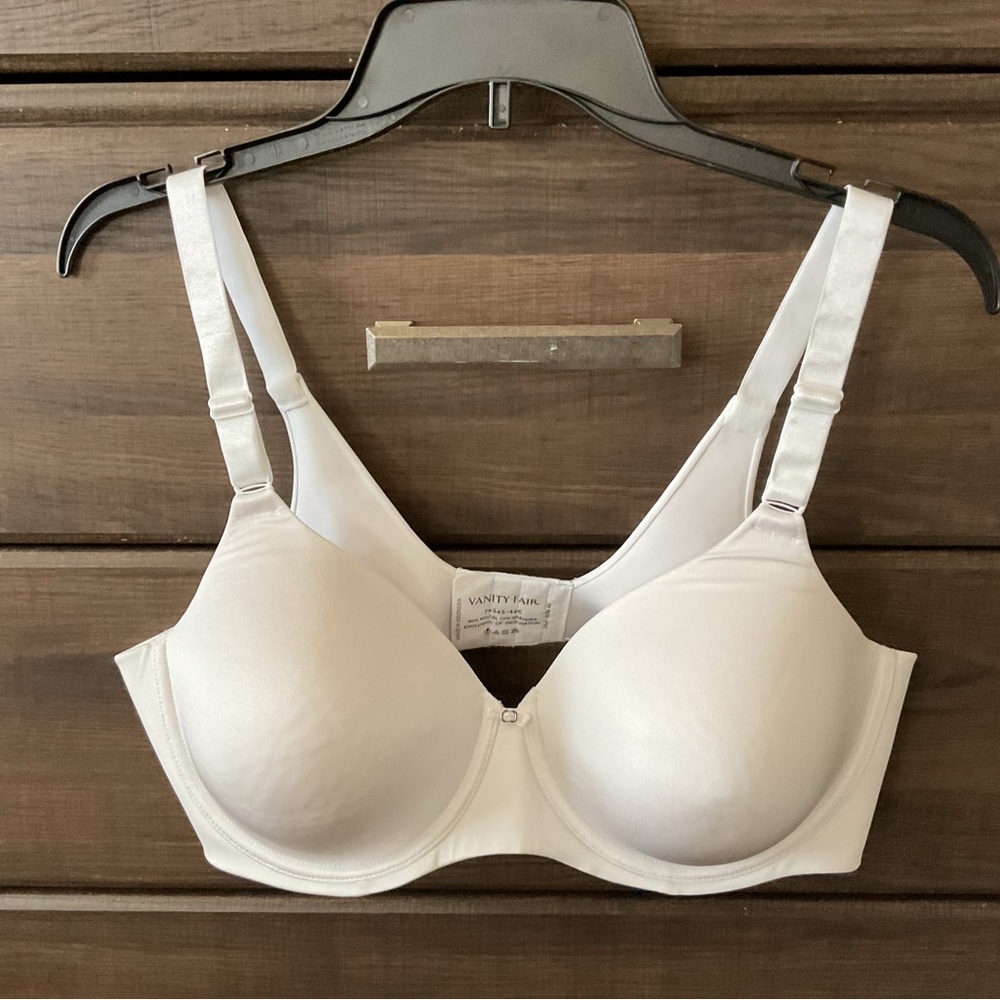 Vanity Fair White Underwire Bra 42C